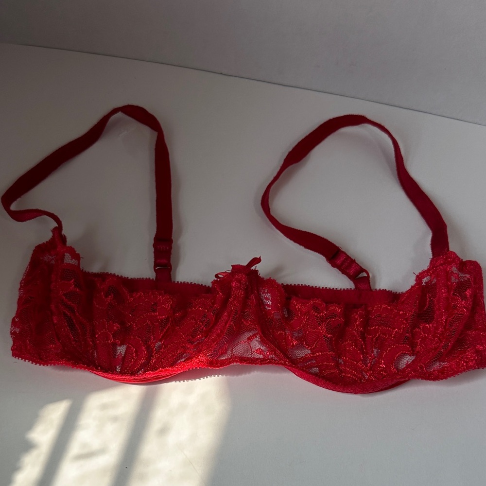 Empire intimates red lace half cup bra size 40